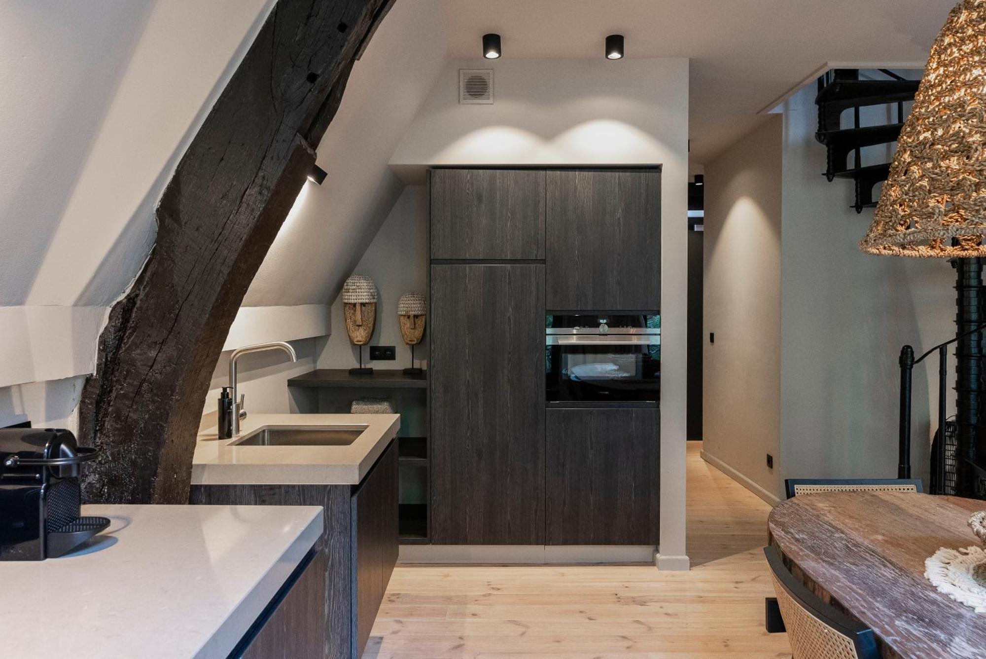 Btfl Living Apartment *